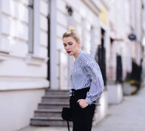 dzwonkowe-dmuchane-rękawy-stylizacja-jak-nosić