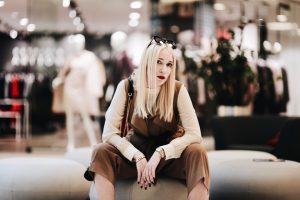 shiny-syl-blond-włosy-blogerka-modowa