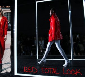 jak-nosić-czerwone-ubrania-z-czym-łączyć