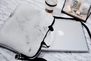 najlepszy-pomysł-na-prezent-personalizowane-etui-obudowa-pokrowiec