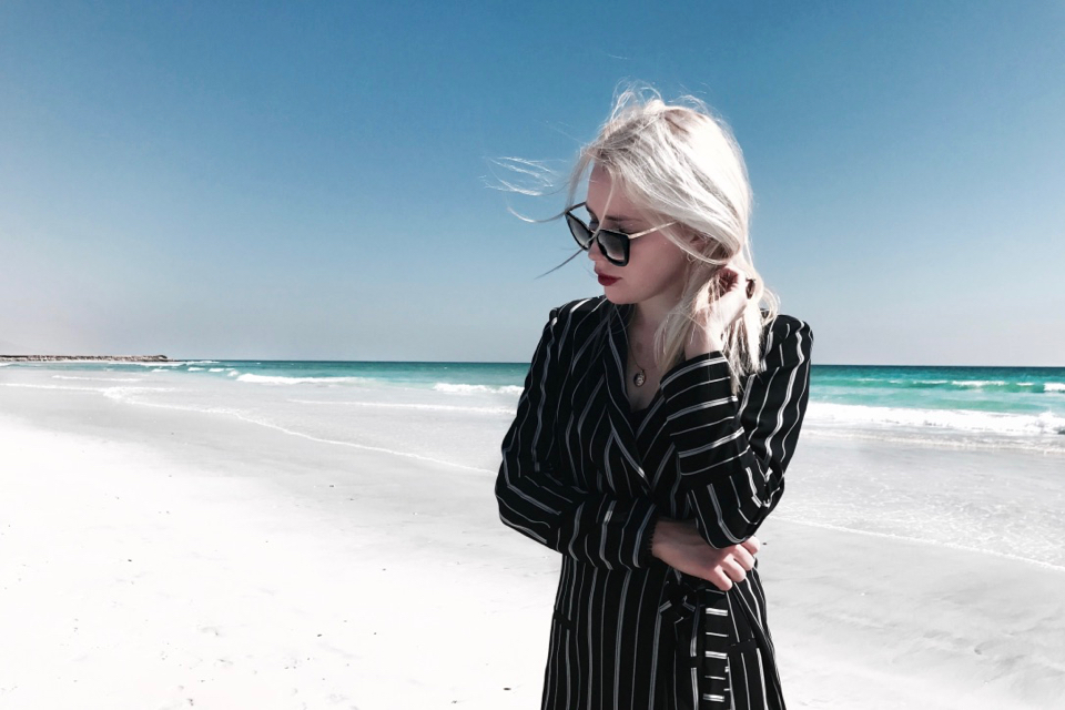 garnitur-damski-w-paski-jak-nosić-stylizacja