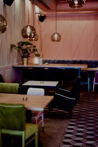 restaurajca-pobrzegi-gdańsk-oryginalny-wystrój-instagramowe-miejsce