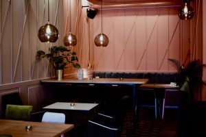 restaurajca-pobrzegi-gdańsk-oryginalny-wystrój-instagramowe-miejsce