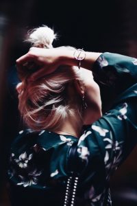 biżuteria-elixa-apart-w-kolorze-srebrnym