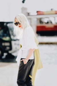 kolor-limonkowy-do-czego-pasuje-stylizacja