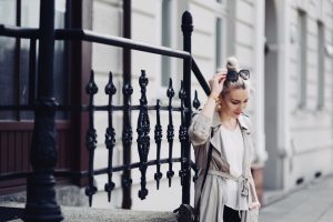 stylizacja-z-trenczem-trencz-do-czego-nosić-stylizacja-stylizacje