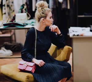 sukienka-na-wesele-jaką-sukienkę-założyć-gdzie-kupić-2018-stylizacja