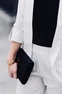 elegancka-stylizacja-blog-o-modzie-biały-garnitur-stylizacja