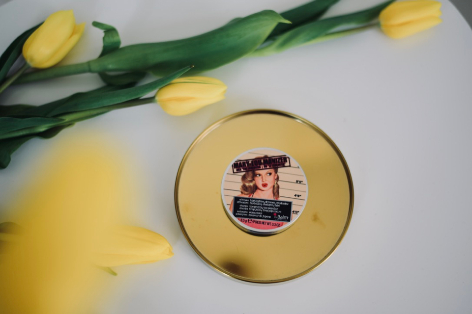 mary-lou-manizer-rozświetlacz-opinia-recenzja-czy-warto-kupić