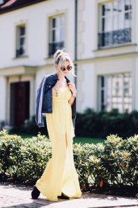 co-wybrać-na-górę-do-letniej-sukienki