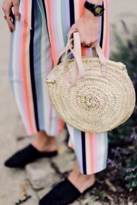 słomiany-koszyk-kosz-w-stylizacji-na-blog-blog-modowy-blog-o-modzie-stylizacja