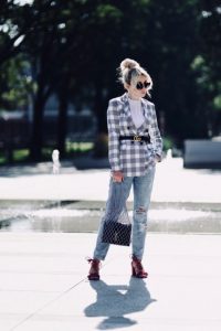 dwurzędowa-marynarka-do-spodni-do-jeansów-jak-nosić-czy-pasuje-stylizacja-blog-o-modzie