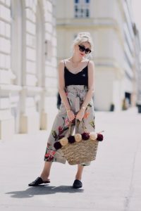 spodnie-do-połowy-łydki-kuloty-jak-nosić-do-czego-nosić-stylizacja