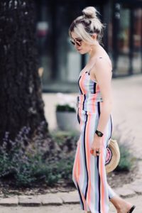 kombinezon-stylizacja-jak-nosić-do-czego-nosić