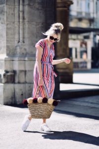 pleciony-koszyk-stylizacja-do-czego-nosić-do-czego-pasuje-medicine