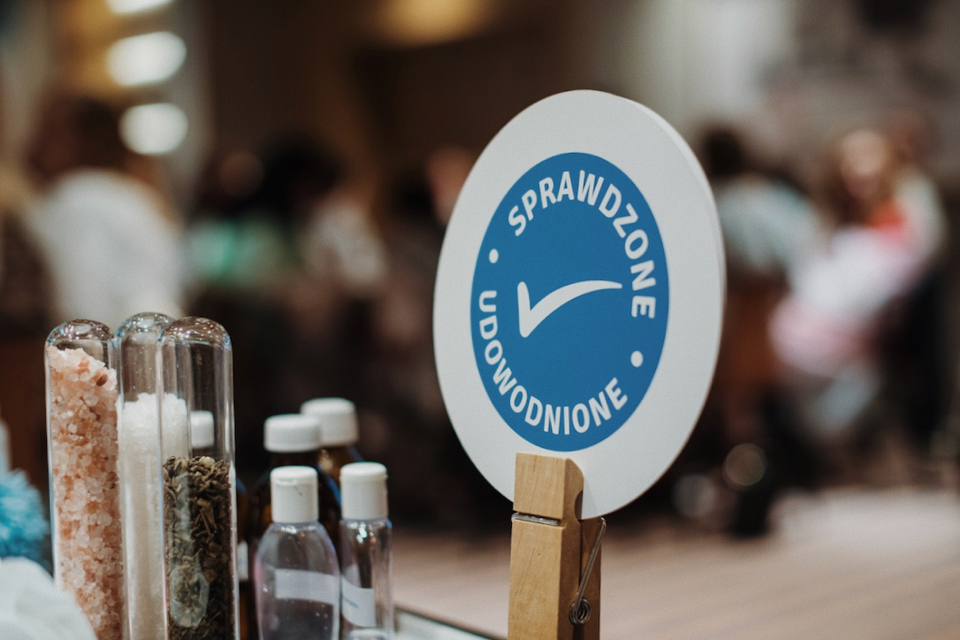 fakty-i-mity-na-temat-kosmetyków-warsztaty