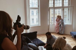 sesja-okładkowa-blogerki-na-okładce-jak-wygląda-sesja-okładkowa-viva-mama-blogerki-na-okładce-ladygugu-szczesliva