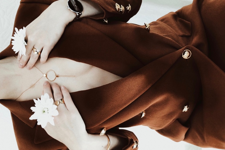 biżuteria-apart-elixa-blog-o-modzie-shiny-syl