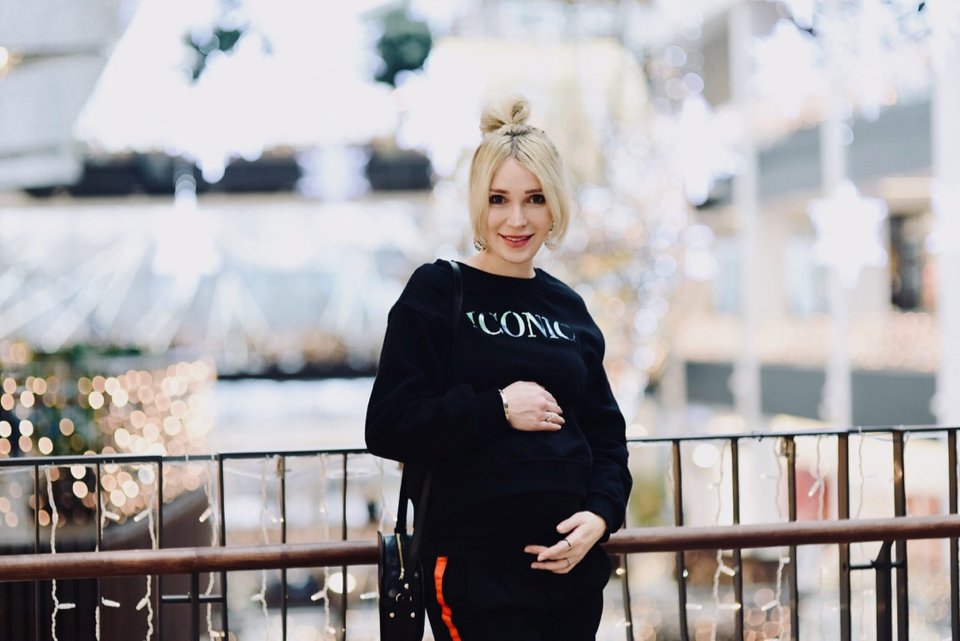 spodnie-z-lampasem-jak-nosić-do-czego-nosić-stylizacja