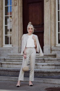 jak-się-ubrać-do-pracy-latem-strój-do-pracy-na-lato-letni-strój-do-pracy-jak-się-ubrać-do-pracy-latem-stylizacja